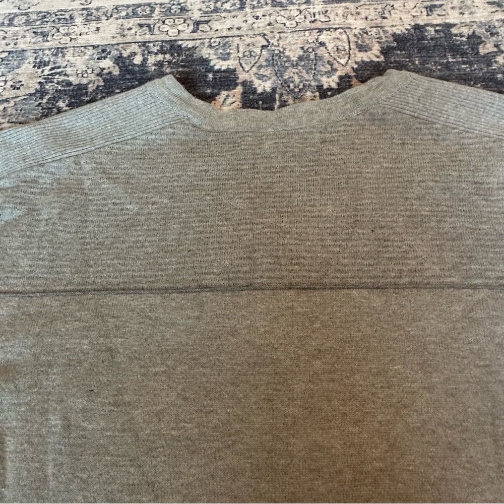 Cutter & Buck Gray Men's Sweater with Kansas Jayhawks Logo XXL - Picture 6 of 6